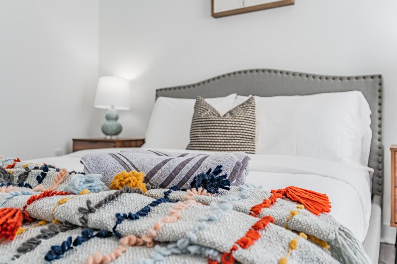 Leckie Luxurious Suites Toronto Eksteriør billede